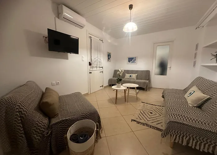 Apartamento Mikes Naousa (Paros)